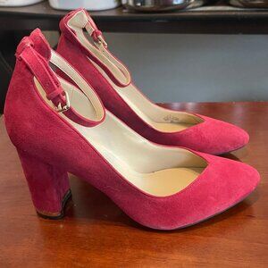 Marc Fisher Women's Caitlin Pump Size 7 Red Suede Pointed Block Heel Slip On